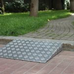 Высококачественный пандус подставной металлический для инвалидных колясок | УКРЛИФТ-СЕРВИС