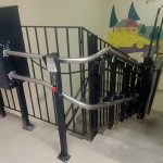 Высококачественный наклонный стационарный подъемник с перемещением по криволинейной траектории | УКРЛИФТ-СЕРВИС