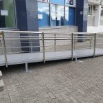 Надежный стационарный металлический пандус для инвалидов от производителя | УКРЛИФТ-СЕРВИС