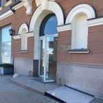 Прочный стационарный пандус из нержавеющей стали без перил | УКРЛИФТ-СЕРВИС