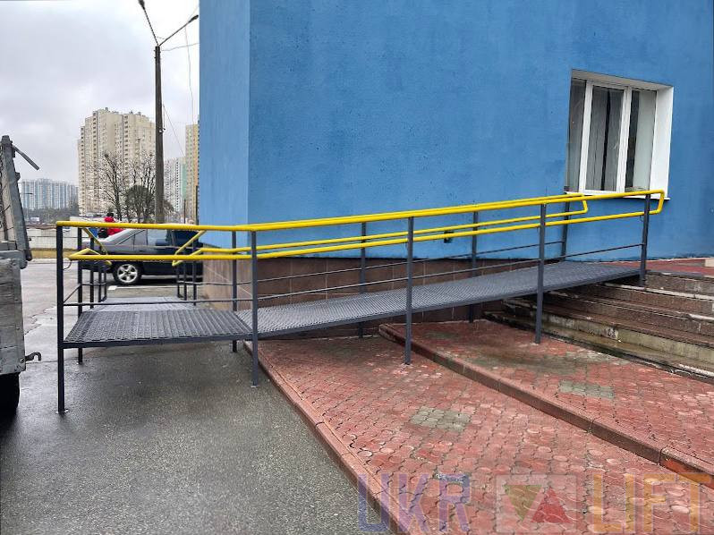 Міцний пандус стаціонарний по Вашому розміру | УКРЛІФТ-СЕРВІС