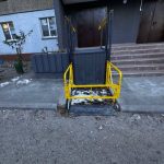 Якісно встановлений вертикальний підйомники для інвалідів | УКРЛІФТ-СЕРВІС