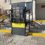 Високоякісний вертикальний підйомник для інвалідів під замовлення | УКРЛІФТ-СЕРВІС