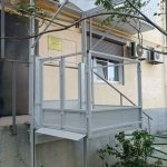 Якісний вертикальний підйомник для інвалідів на замовлення | УКРЛІФТ-СЕРВІС