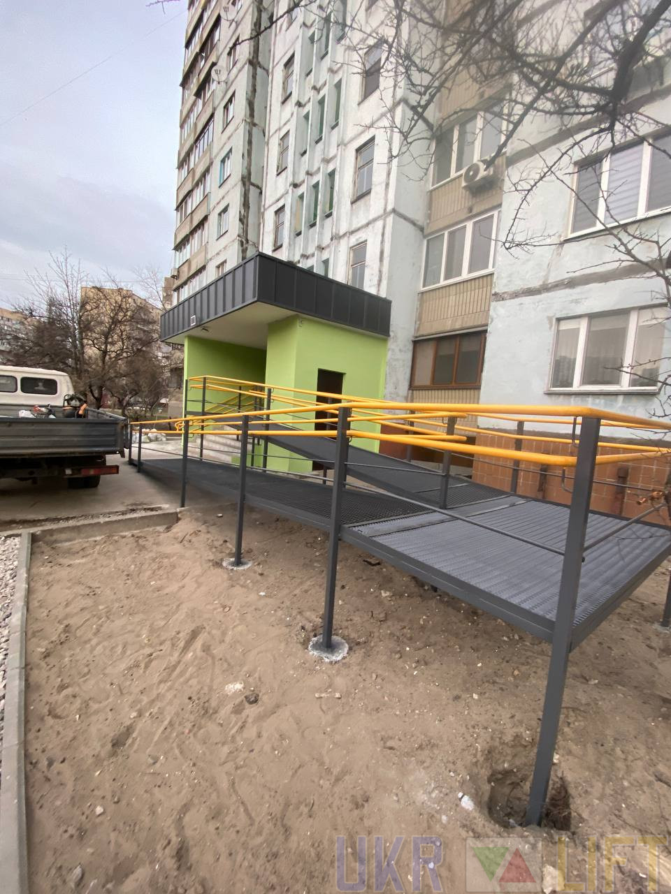 Міцний пандус стаціонарний металевий | УКРЛІФТ-СЕРВІС