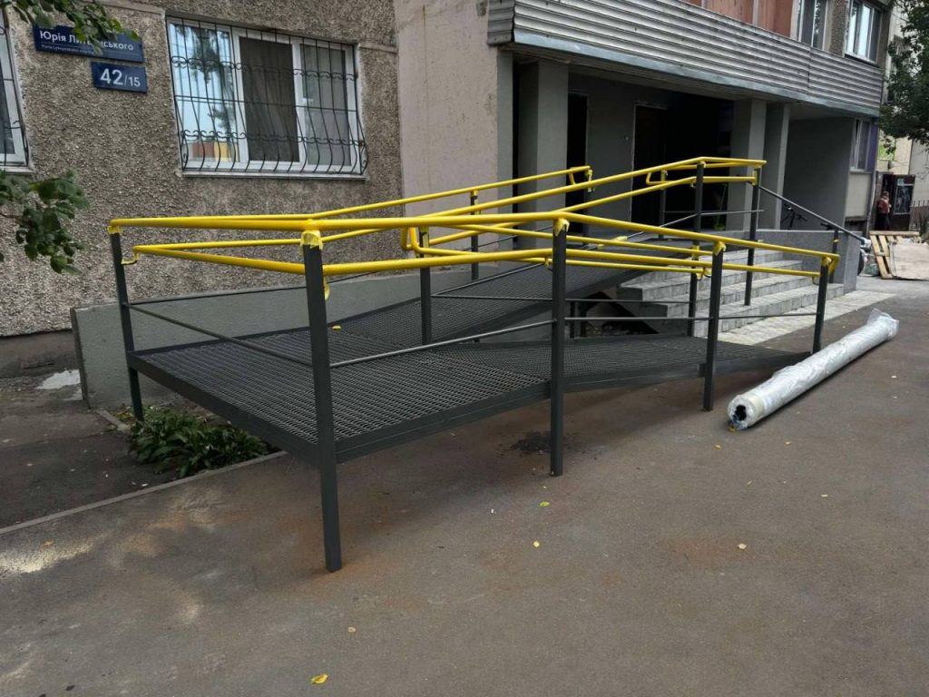 Пандус згідно з ДБН для безбар’єрного доступу | УКРЛІФТ-СЕРВІС